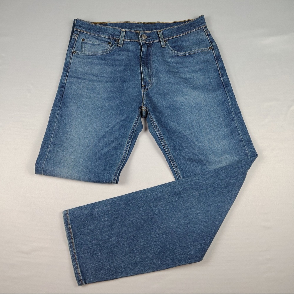 NWOT Levis 505 Regular Fit Jeans Mens 33x32 Blue Denim Straight Leg 100% Cotton